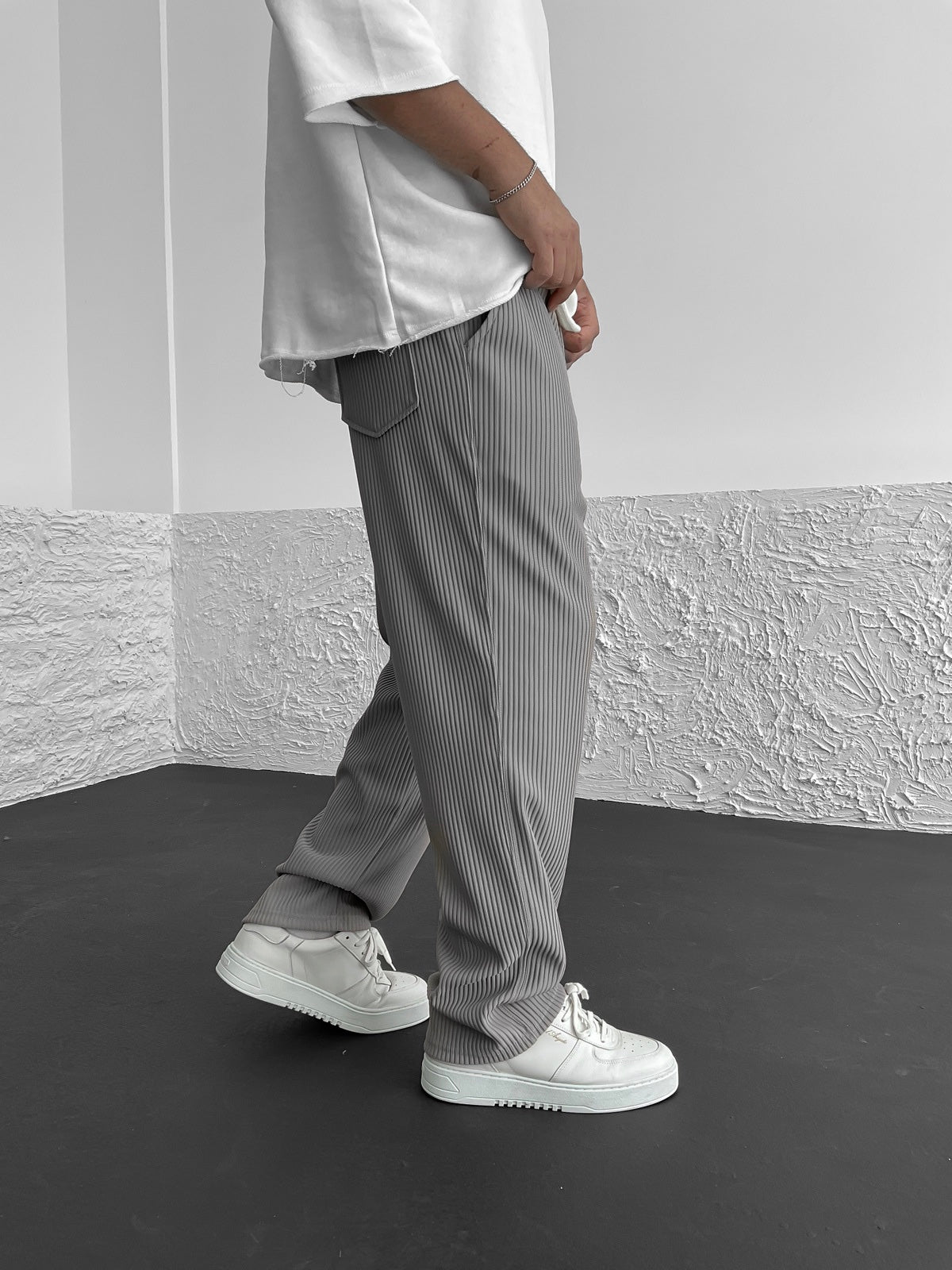 NIKOLAI™ | Ribbed Comfort Pants